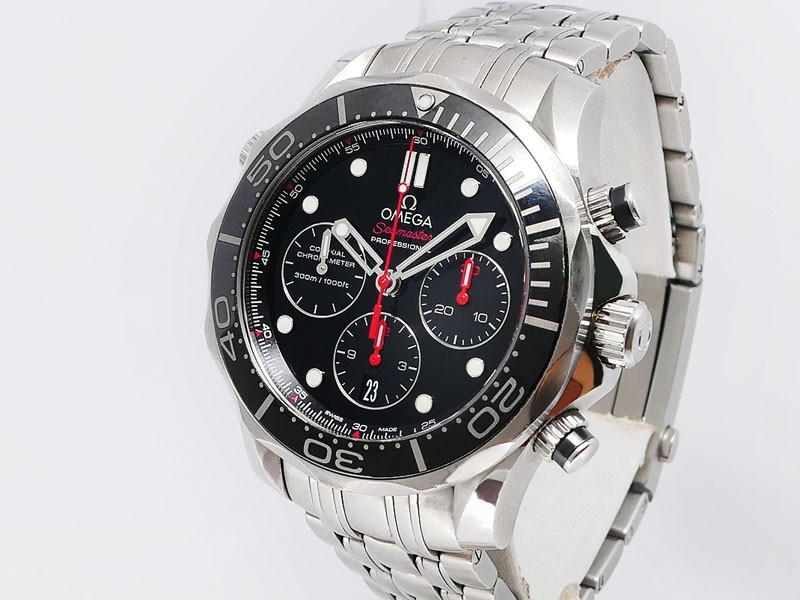 Omega Seamaster "Professional" Diver 300M 212.30.42.50.01.001 Stainless Steel w Bracelet Retail $6,900 NIB